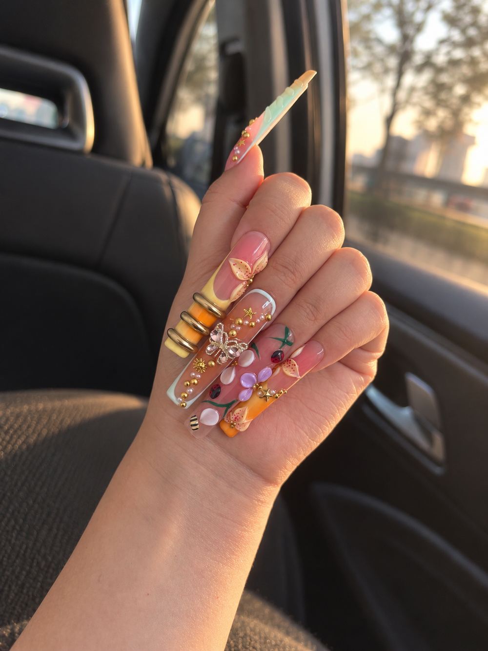Customer wearing press-on nails